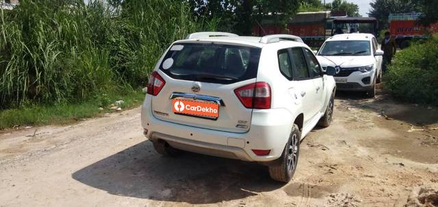 https://images10.gaadi.com/usedcar_image/3572323/original/processed_d7c78f70-c7df-4a9d-b57a-d93bb96216d1.jpeg?imwidth=6402