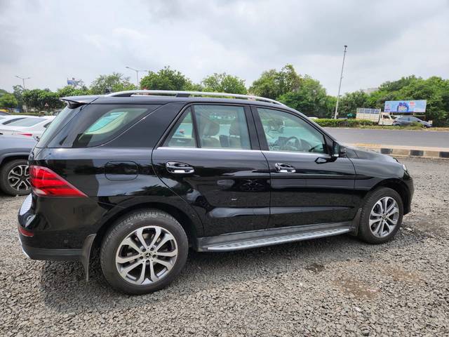 https://images10.gaadi.com/usedcar_image/3572593/original/img2867462__used_car_2867462_1694431887.jpg?imwidth=6401