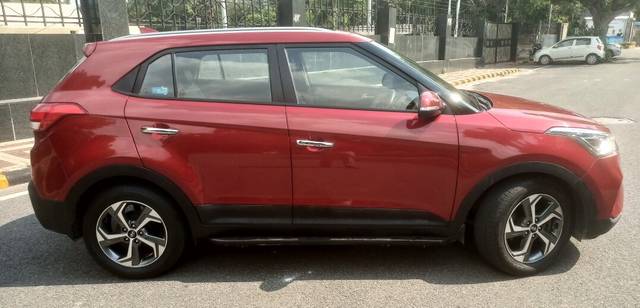 https://images10.gaadi.com/usedcar_image/3572620/original/img2867488__used_car_2867488_1694432057.jpg?imwidth=6401