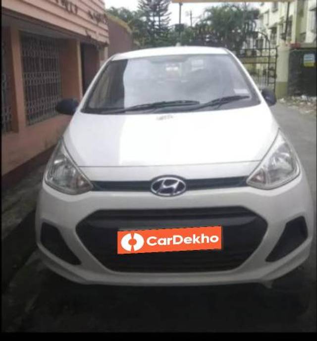 https://images10.gaadi.com/usedcar_image/3572634/original/processed_2164ac11-acf6-4838-9532-30998cdde790.jpg?imwidth=6402