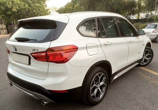 https://images10.gaadi.com/usedcar_image/3572642/original/processed_img2867502__used_car_2867502_1694432839.jpg?imwidth=6402