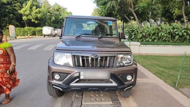 https://images10.gaadi.com/usedcar_image/3572748/original/04__VCC_1783959_94_1693832269.jpg?imwidth=6401