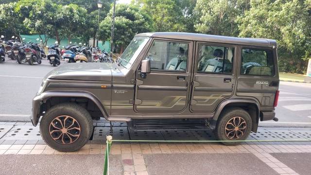 https://images10.gaadi.com/usedcar_image/3572748/original/04__VCC_IMG_1693828501928_1783959_95_1693828813.jpg?imwidth=6402