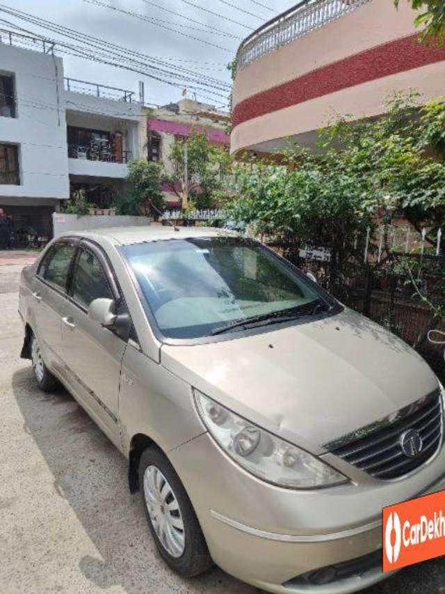 https://images10.gaadi.com/usedcar_image/3572819/original/processed_54837151-6a61-4eeb-9376-24974863c5a3.jpg?imwidth=6400
