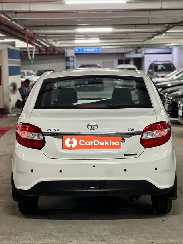 https://images10.gaadi.com/usedcar_image/3572955/original/processed_img2867654__used_car_2867654_1694459310.jpg?imwidth=6402