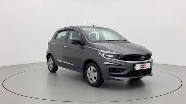 https://images10.gaadi.com/usedcar_image/3572994/original/eb83a5d4-e253-4ec8-ba90-9eeccefd2e6f__43.jpg?imwidth=6400
