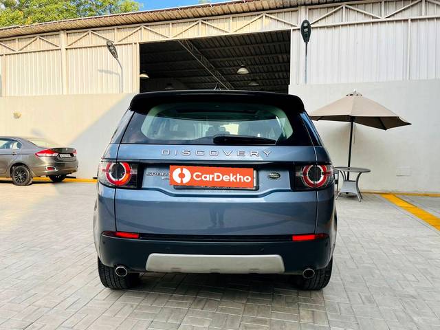 https://images10.gaadi.com/usedcar_image/3573100/original/processed_usedcar_1_9__10151694495953_1694495999.jpeg?imwidth=6401