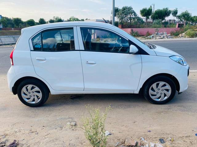 https://images10.gaadi.com/usedcar_image/3573311/original/usedcar_whatsappimage2023_09_11at55730pm_1__9301694504180_1694504207.jpeg?imwidth=6401