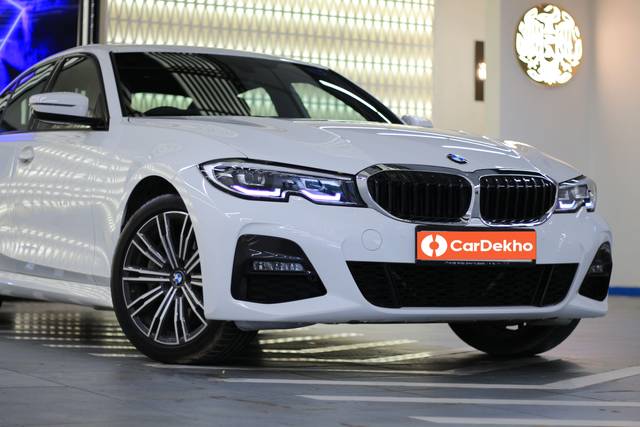 https://images10.gaadi.com/usedcar_image/3573316/original/processed_usedcar_img_5322_257331694503964_1694504056.JPG?imwidth=6400