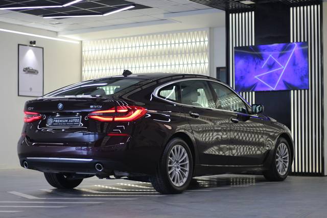 https://images10.gaadi.com/usedcar_image/3573322/original/processed_usedcar_img_5455_257331694504874_1694504988.JPG?imwidth=6401