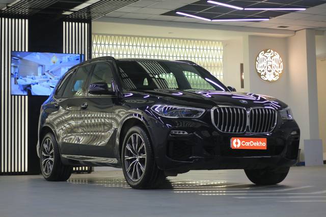 https://images10.gaadi.com/usedcar_image/3573380/original/processed_usedcar_img_5082_257331694506970_1694507054.JPG?imwidth=6400