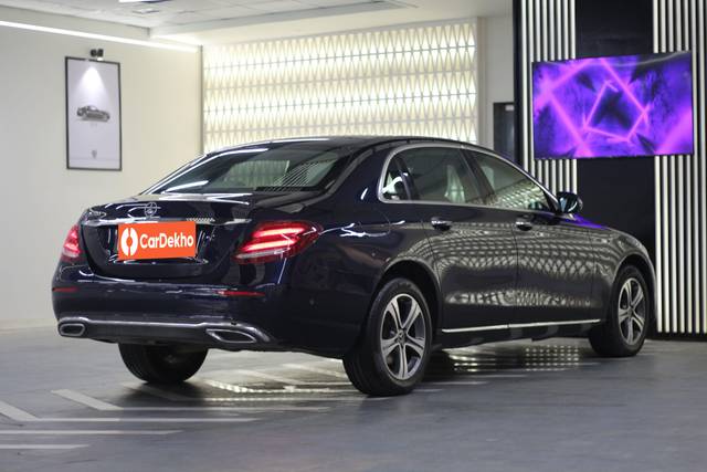 https://images10.gaadi.com/usedcar_image/3573433/original/processed_usedcar_img_5546_257331694508776_1694508879.JPG?imwidth=6402