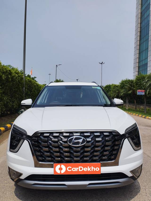 https://images10.gaadi.com/usedcar_image/3573443/original/processed_img2867940__used_car_2867940_1694510025.jpg?imwidth=6400