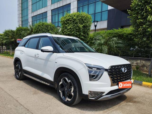 https://images10.gaadi.com/usedcar_image/3573443/original/processed_img2867940__used_car_2867940_1694510044.jpg?imwidth=6401