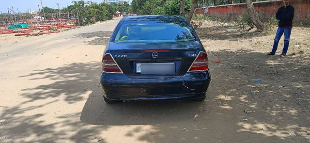 https://images10.gaadi.com/usedcar_image/3573571/original/05__VCC_1784284_96_1693906126.jpg?imwidth=6402