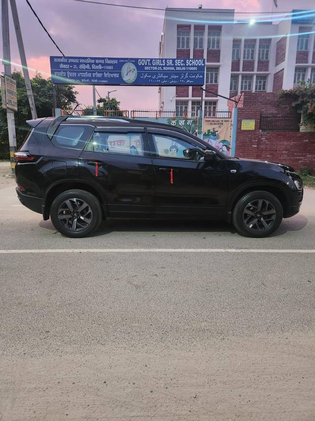 https://images10.gaadi.com/usedcar_image/3573592/original/processed_img2868054__used_car_2868054_1694514967.jpg?imwidth=6401