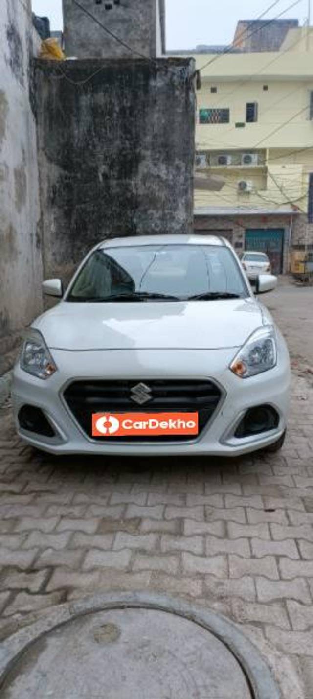 https://images10.gaadi.com/usedcar_image/3573964/original/processed_2354831c-721d-4fe5-adc1-aca04ec4598f.jpg?imwidth=6400