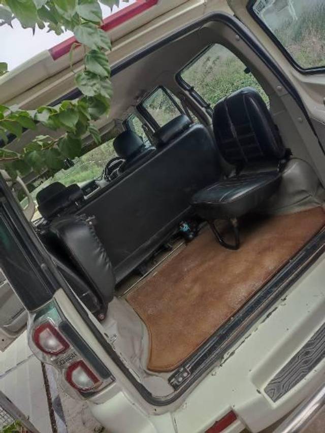 https://images10.gaadi.com/usedcar_image/3574018/original/processed_9c889a33-a29f-41ce-94d3-4c3ac051e235.jpg?imwidth=6400