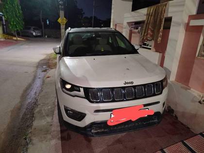 Jeep Compass 2.0 Longitude Option BSIV Jeep Compass 2.0 Longitude Option BSIV