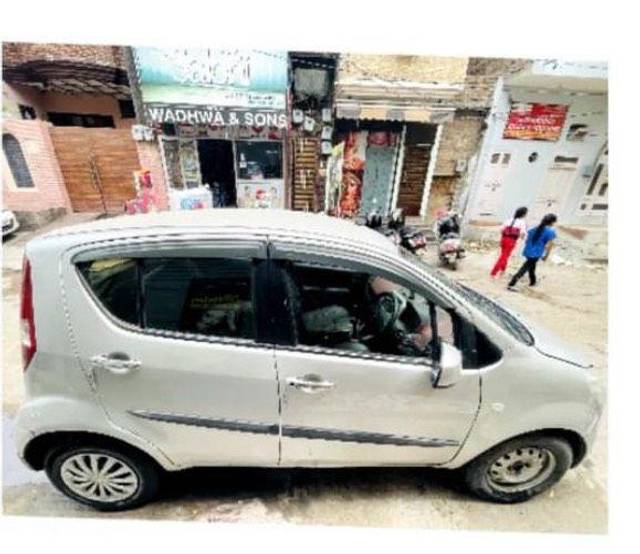 https://images10.gaadi.com/usedcar_image/3574164/original/processed_b0dcd2b7-a26e-4d88-b409-66dde89aedb6.jpeg?imwidth=6401
