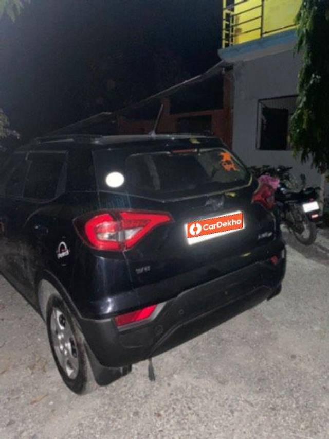 https://images10.gaadi.com/usedcar_image/3574174/original/processed_0ef80b81-d1a4-4bb0-a3ad-8205bf4148cf.jpeg?imwidth=6401