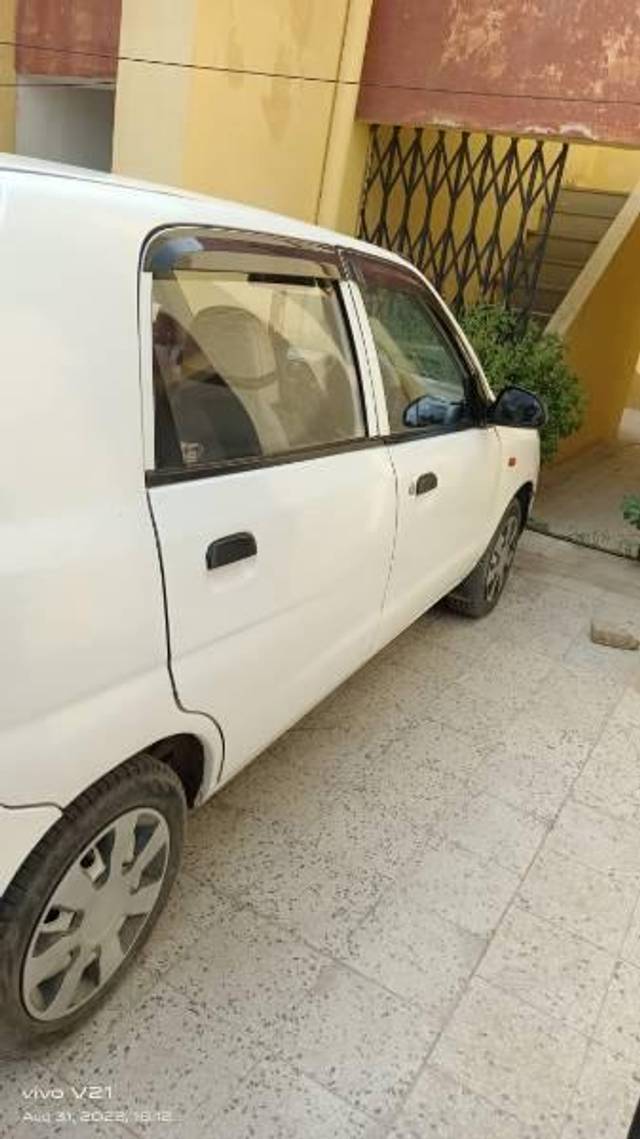 https://images10.gaadi.com/usedcar_image/3574200/original/processed_1d51049f-1683-4add-99b3-a9b1c54f9cae.jpg?imwidth=6401