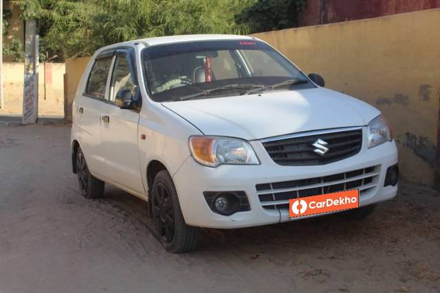 https://images10.gaadi.com/usedcar_image/3574200/original/processed_82c3224a-a30f-4b78-a9eb-80bf5b87f141.JPG?imwidth=6400