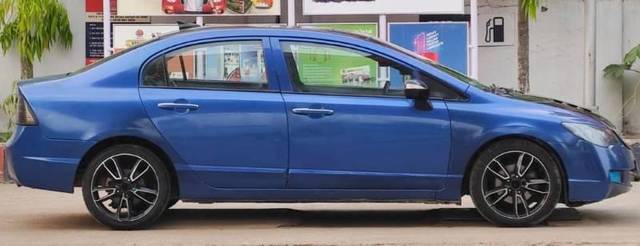 https://images10.gaadi.com/usedcar_image/3574242/original/processed_bbe7e564-6b9a-44b3-9208-4e0669819a9d.jpg?imwidth=6401