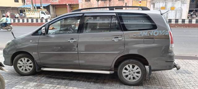 https://images10.gaadi.com/usedcar_image/3574391/original/processed_d553eac9-be4e-44df-a8fa-88c417ad1795.jpg?imwidth=6402
