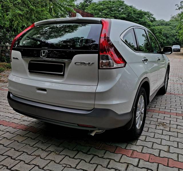 https://images10.gaadi.com/usedcar_image/3574675/original/processed_img2868740__used_car_2868740_1694601573.jpg?imwidth=6401