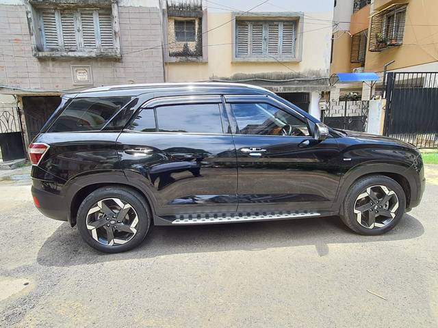 https://images10.gaadi.com/usedcar_image/3574687/original/img2868749__used_car_2868749_1694602018.jpg?imwidth=6401