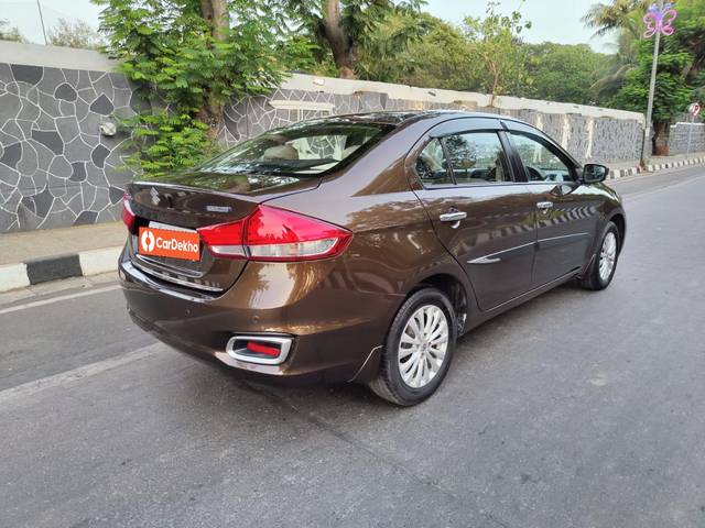 https://images10.gaadi.com/usedcar_image/3574912/original/processed_img2868918__used_car_2868918_1694610452.jpg?imwidth=6402