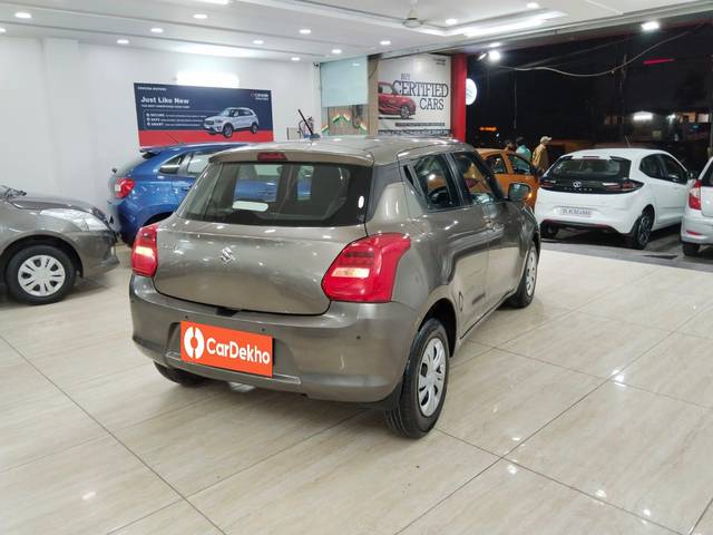 https://images10.gaadi.com/usedcar_image/3574986/original/processed_img2868975__used_car_2868975_1694612848.jpg?imwidth=6402