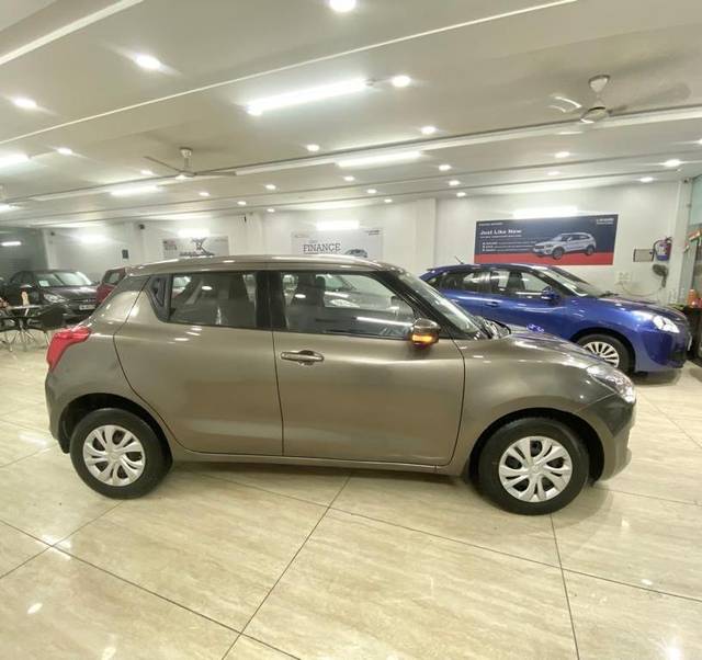 https://images10.gaadi.com/usedcar_image/3574986/original/processed_img2868975__used_car_2868975_1694612859.jpg?imwidth=6401