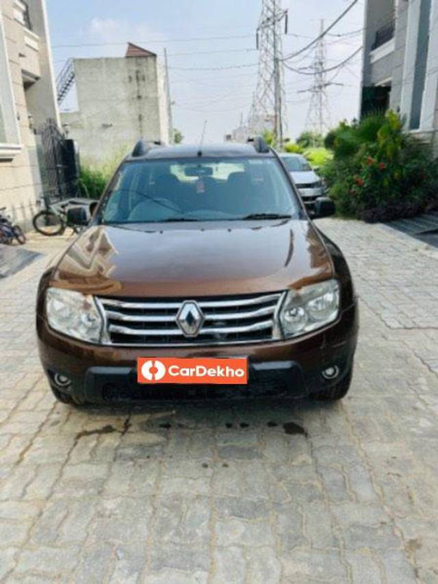 https://images10.gaadi.com/usedcar_image/3575077/original/processed_d11fd281-055c-423a-8811-fae4fdf28452.jpeg?imwidth=6402