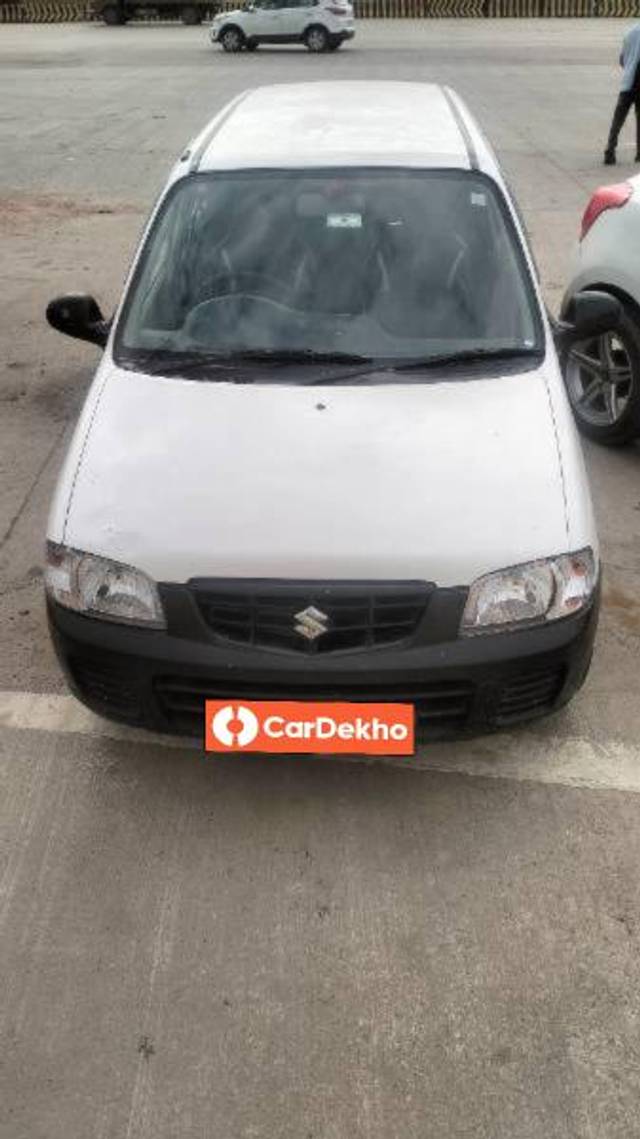 https://images10.gaadi.com/usedcar_image/3575188/original/processed_17eebb83-1142-4a7b-a3de-84d06248d494.jpg?imwidth=6400