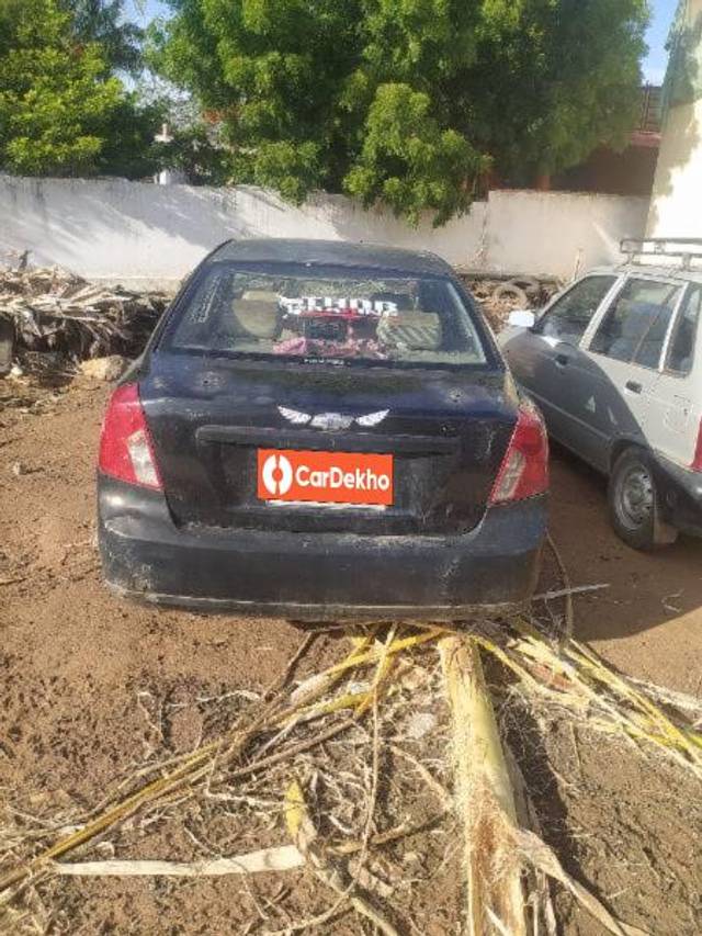 https://images10.gaadi.com/usedcar_image/3575260/original/processed_228b6d65-27bb-43ac-8a90-f7299c8b3812.jpg?imwidth=6400