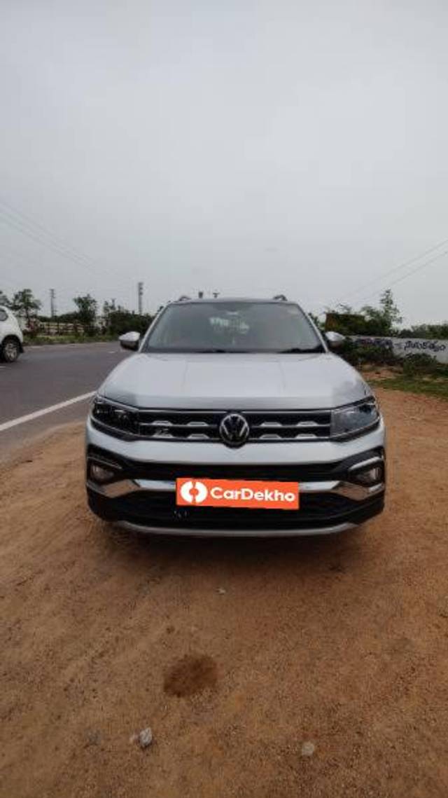 https://images10.gaadi.com/usedcar_image/3575334/original/processed_8ba71dab-fcb7-43f6-a46b-e418c1f16eb1.jpg?imwidth=6400