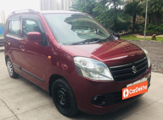 https://images10.gaadi.com/usedcar_image/3575406/original/processed_img2869158__used_car_2869158_1694672031.jpg?imwidth=6400