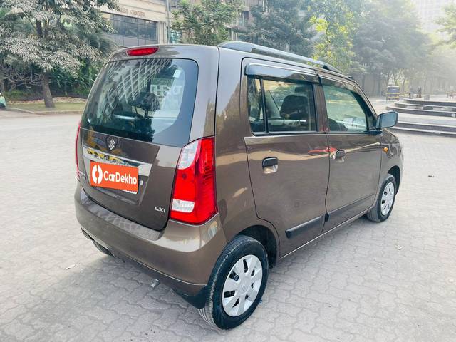 https://images10.gaadi.com/usedcar_image/3575458/original/processed_img2869197__used_car_2869197_1694673227.jpg?imwidth=6402