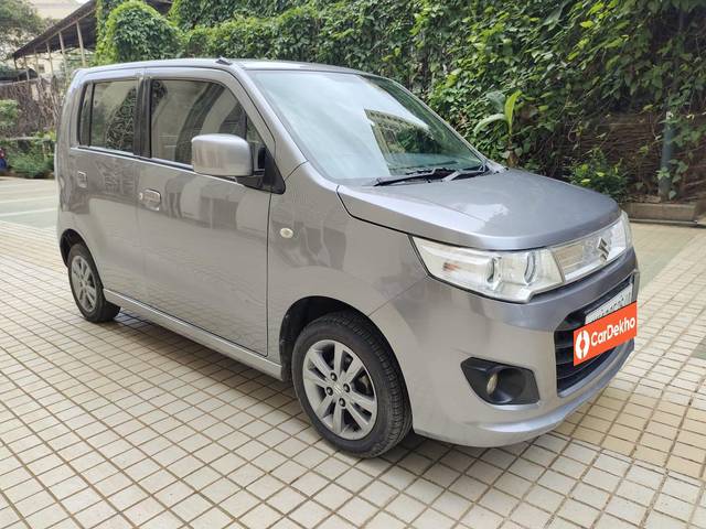 https://images10.gaadi.com/usedcar_image/3575496/original/processed_img2869221__used_car_2869221_1694675085.jpg?imwidth=6400