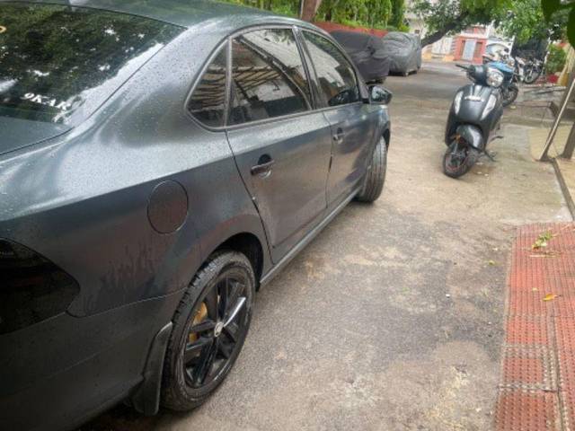 https://images10.gaadi.com/usedcar_image/3575623/original/processed_e7eae049-e618-4c58-8c86-9f816a4a00b1.jpeg?imwidth=6401