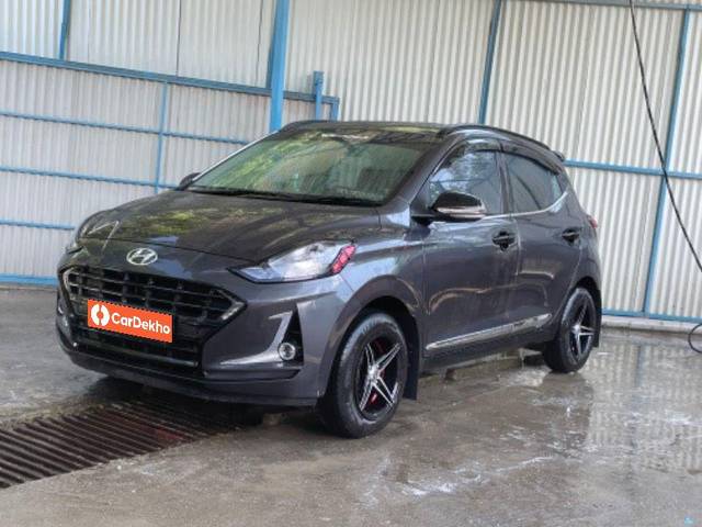 https://images10.gaadi.com/usedcar_image/3575671/original/processed_7d6b7cb2-5a5c-4d67-9d36-a9864e5d531e.jpeg?imwidth=6401