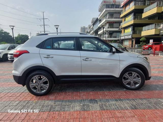 https://images10.gaadi.com/usedcar_image/3575904/original/processed_img2869516__used_car_2869516_1694688987.jpg?imwidth=6401