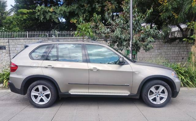 https://images10.gaadi.com/usedcar_image/3576016/original/processed_img2869594__used_car_2869594_1694694619.jpg?imwidth=6401