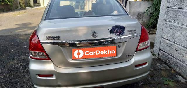 https://images10.gaadi.com/usedcar_image/3576071/original/processed_c55eb634-a9a1-4082-afb3-112a7408cadf.jpg?imwidth=6402