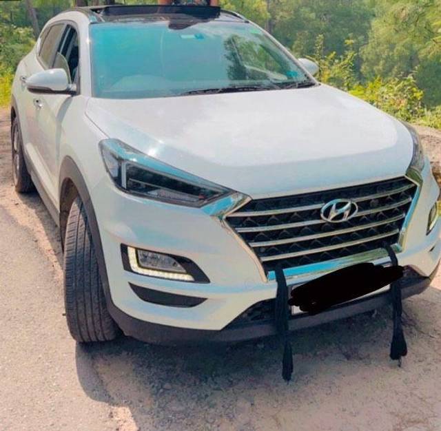 https://images10.gaadi.com/usedcar_image/3576122/original/processed_80fc27d1-f2eb-4baf-a875-6dc305d6b3c4.jpeg?imwidth=6400