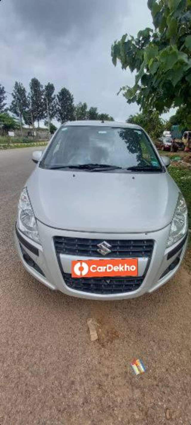 https://images10.gaadi.com/usedcar_image/3576173/original/processed_0e9a6dd8-bc2f-4467-af7f-321d7f33a7d0.jpg?imwidth=6400