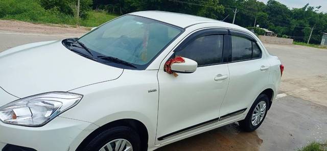 https://images10.gaadi.com/usedcar_image/3576181/original/processed_e435fe8c-881f-4495-81f9-8ff1755026f8.jpg?imwidth=6400