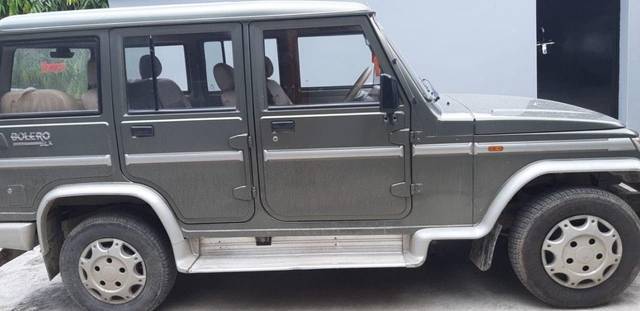 https://images10.gaadi.com/usedcar_image/3576198/original/processed_9c782c06-7263-4cd0-b278-4540cc40e499.jpeg?imwidth=6401